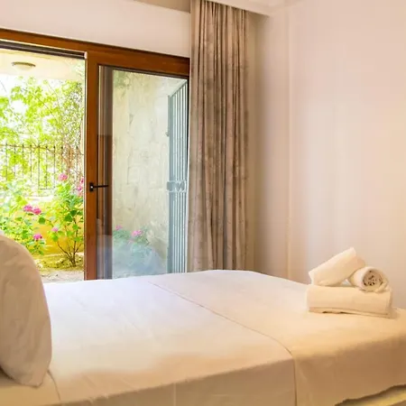 شقة Enchanting With Backyard In Cesme Near ألاتشاتي